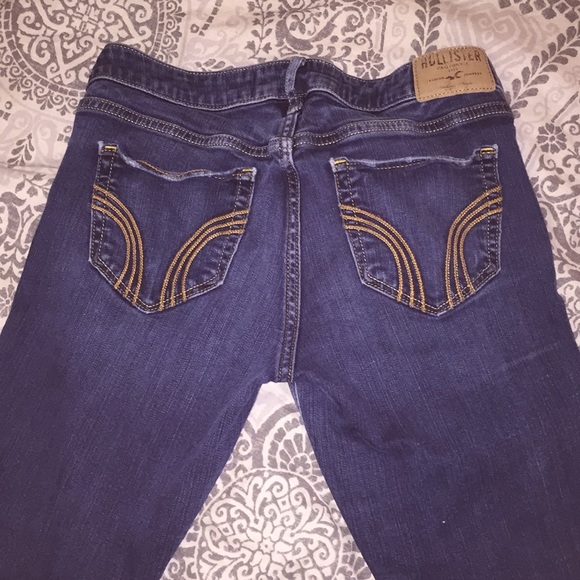 Hollister jeans - Picture 2 of 2